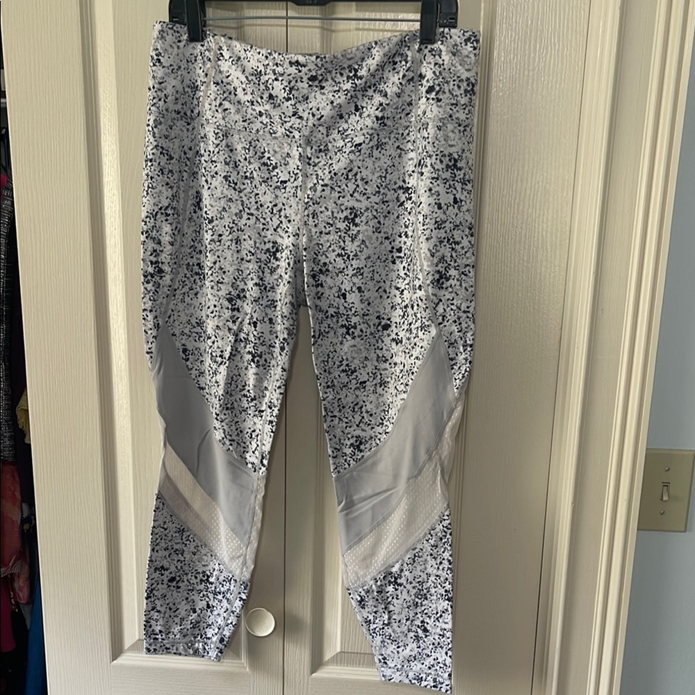 Athleta Abstract Patterned Leggings